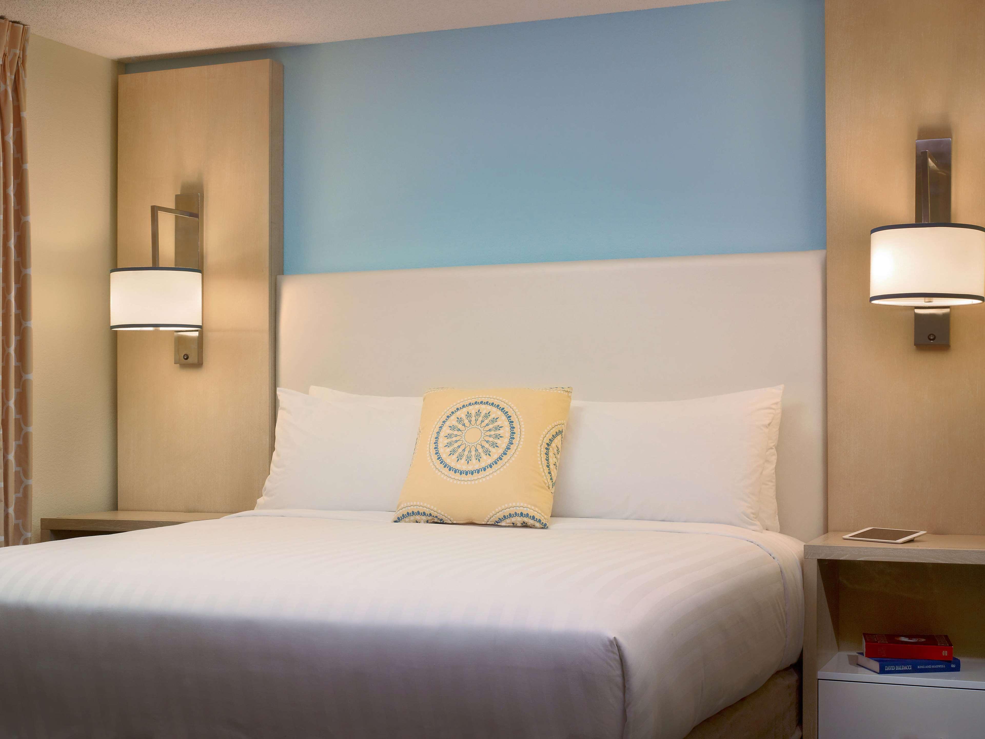 โซเนสตา อีเอส สวีท แวลเลย์ ฟอร์จ มัลเวิร์น Hotel มาลเวิร์น ภายนอก รูปภาพ